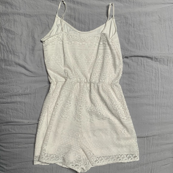 Romper - Picture 2 of 2